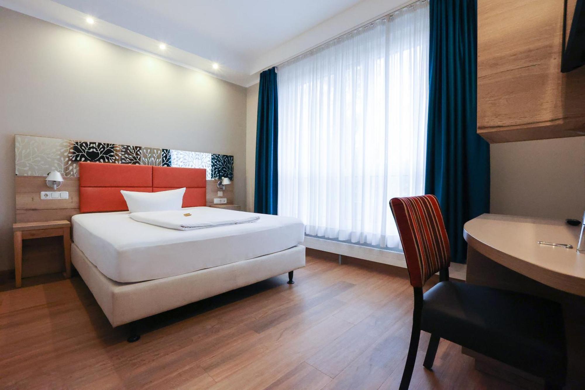 Hotel Blaubeurer Tor Ulm Extérieur photo